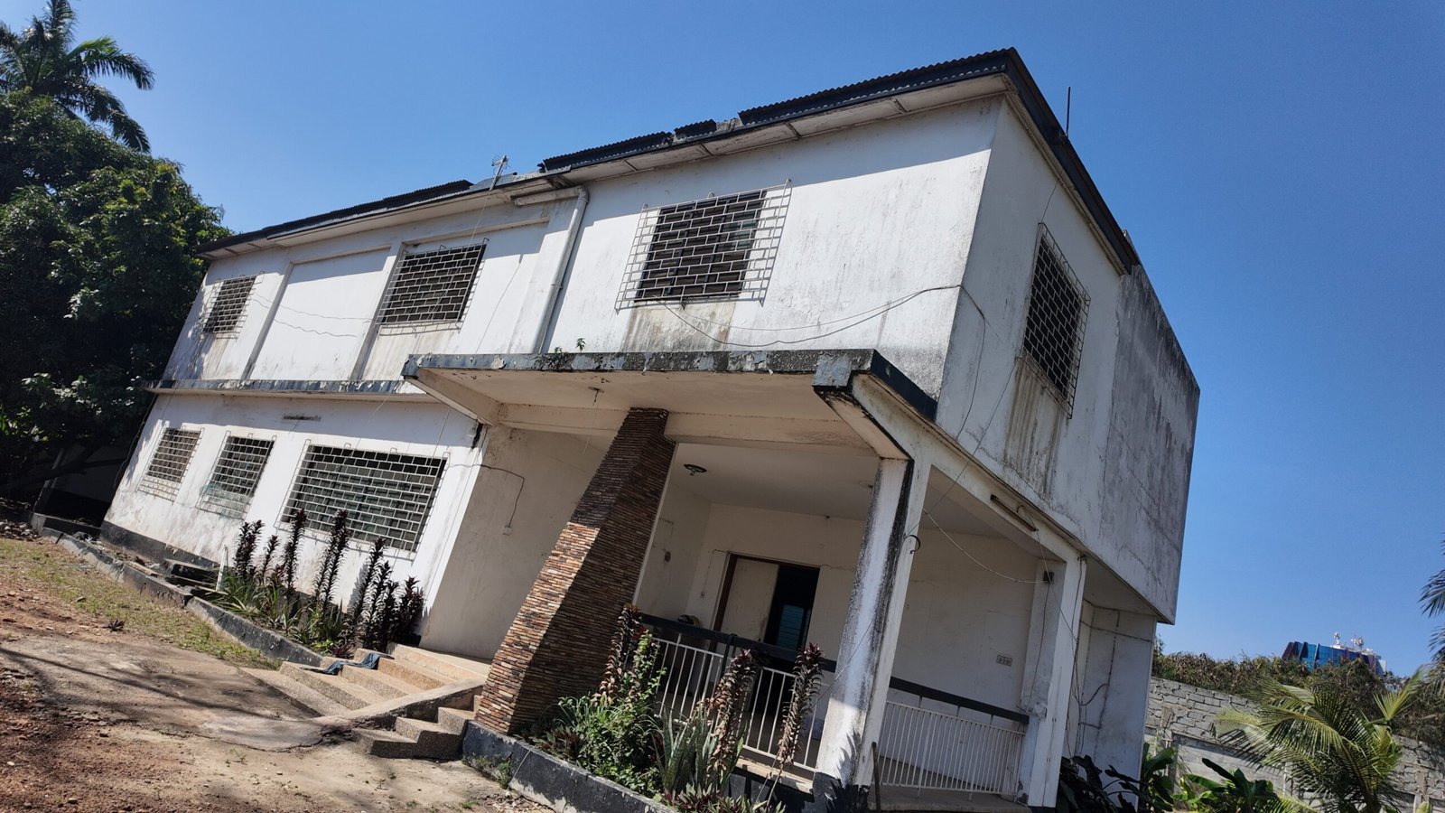 Upscale 1-Acre Titled Land in Airport Residential Area for a Hospitality & Investment Opportunity