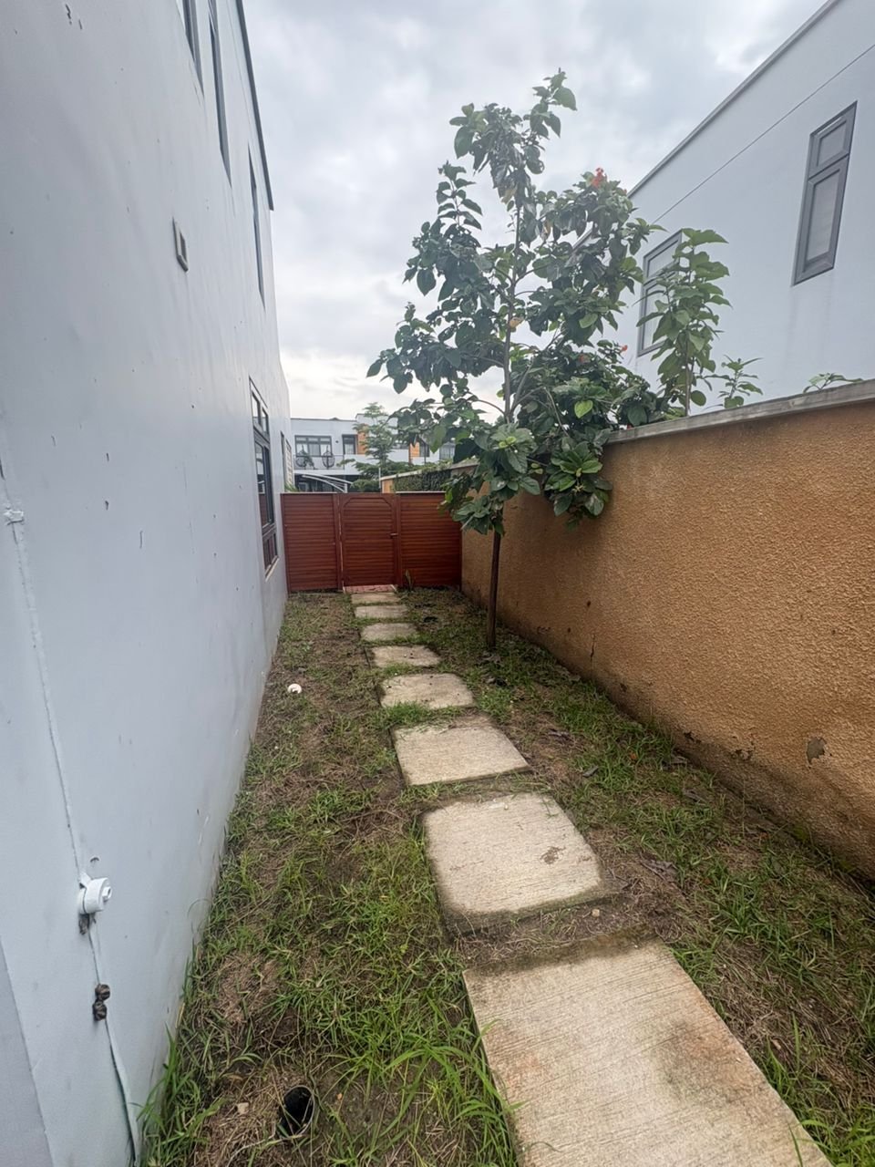 3 - Bedroom House for sale in Oyarifa