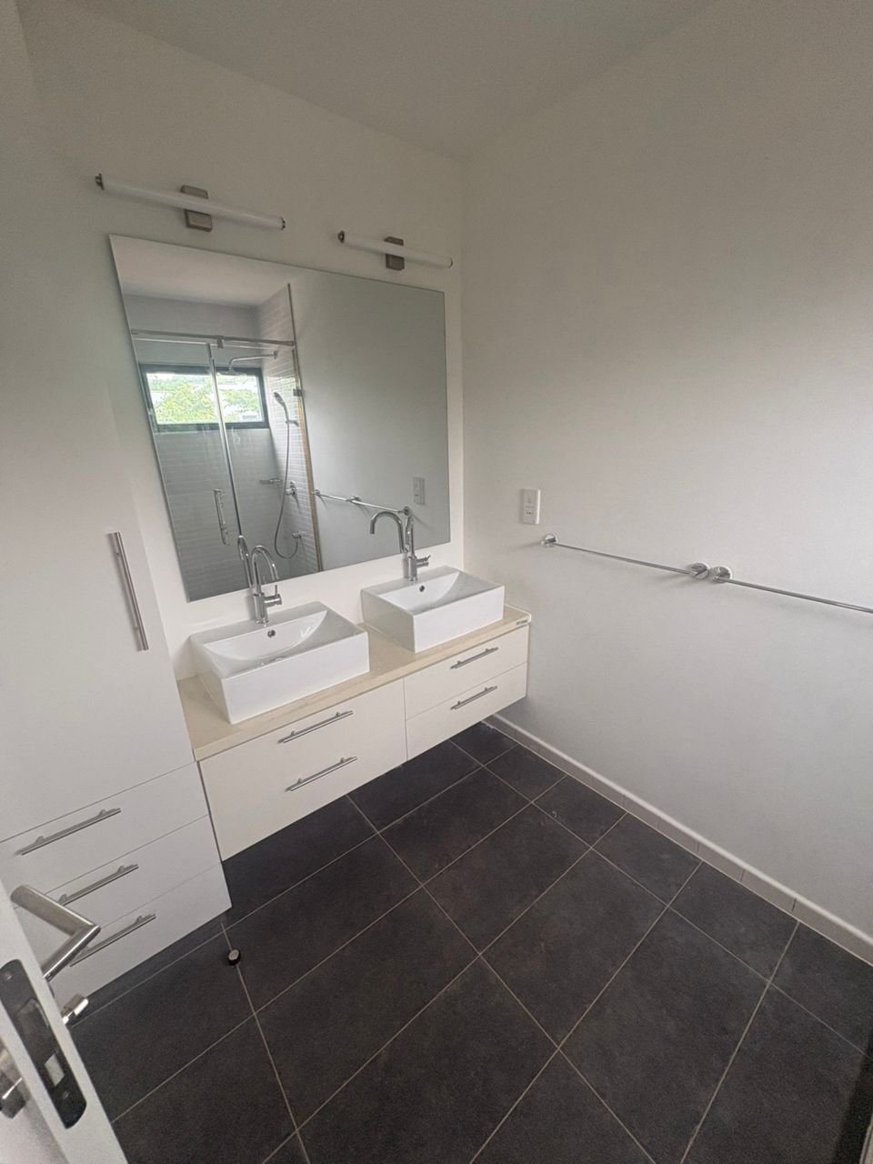 3 - Bedroom House for sale in Oyarifa
